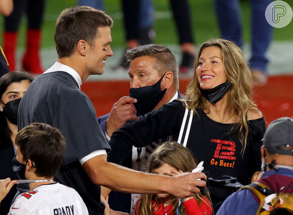 Gisele Bündchen viu pela quarta vez o marido, Tom Brady, ser campeão do Super Bowl