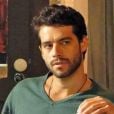 Novela 'Ti-Ti-Ti': o milionário Renato (Guilherme Winter) engravida  Marcela (Isis Valverde) após se passar por homem humilde 