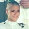 Carolina Dieckmann raspou cabelo em 'Laços de Família' ao interpretar jovem em tratamento contra a Leucemia