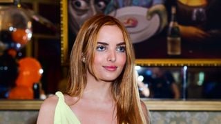 Giovanna Chaves dispensa sutiã em jantar com amigas: 'Nunca uso, sempre me incomodou'