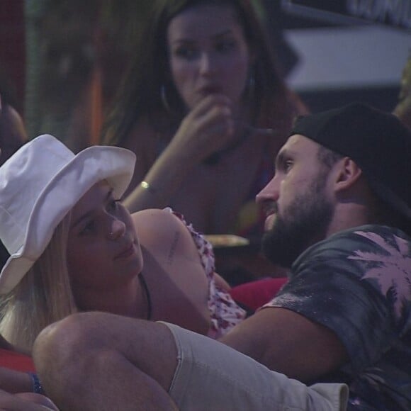 'BBB 21': Viih Tube relata conversa de Karol Conká com Fiuk aos brothers