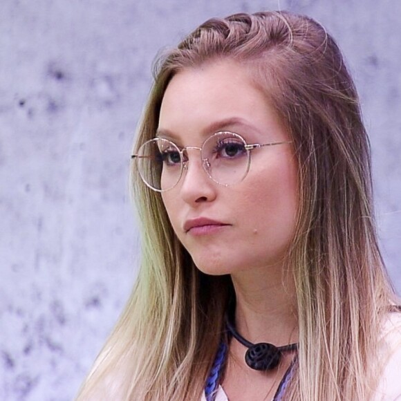 'Carla é uma menina doce, tranquila, exatamente o que vemos no BBB', afirma Juliana Paes