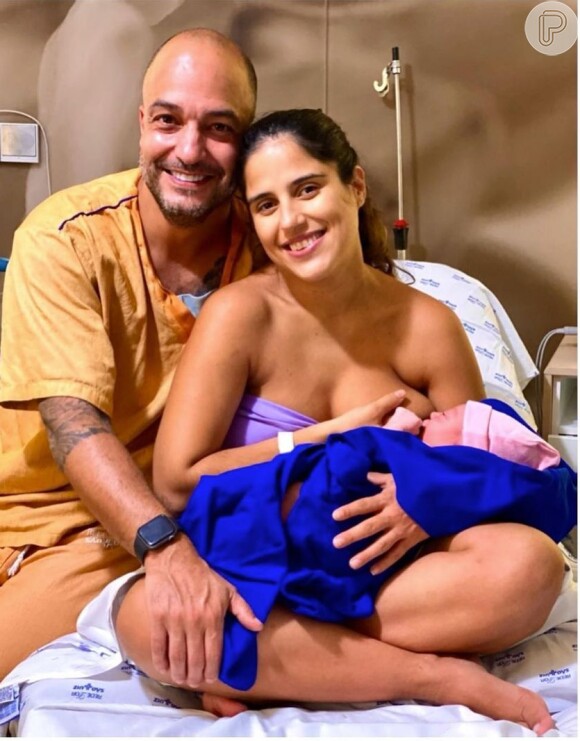 Filha de Camilla Camargo e Leonardo Lessa, Julia nasceu em 17 de março de 2021