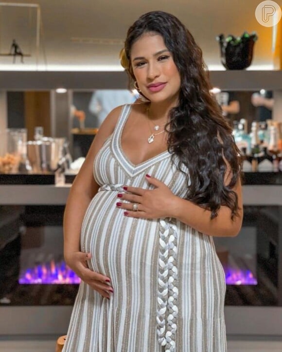 Simone ganhou mais de 20 kg na gravidez da segunda filha, Zaya