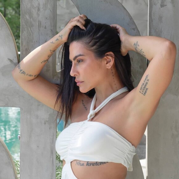 Cabelo longo: Cleo detalha rotina de cuidados com fios