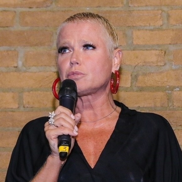 Xuxa sugeriu que presos recebem vacinas em fase de testes, mas depois se desculpou