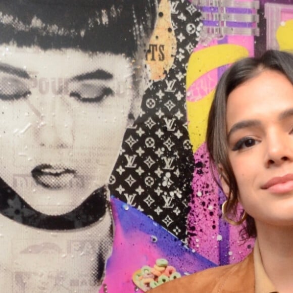 Bruna Marquezine  explica por que não se manifestou antes sobre o 'BBB21': 'Não estava vendo o programa não. Acompanhava pelo Twitter, só'