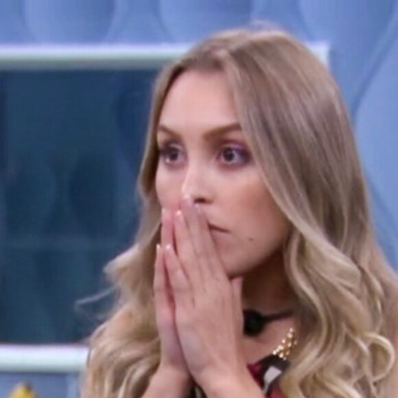 Carla Diaz acabou afastando chance de reatar romance com Arthur, do 'BBB 21': 'Vi muita coisa, fiquei muito chateada, muito decepcionada'