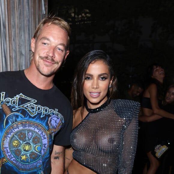 Anitta lançou nova música em festa com Diplo e mais amigos famosos nos EUA