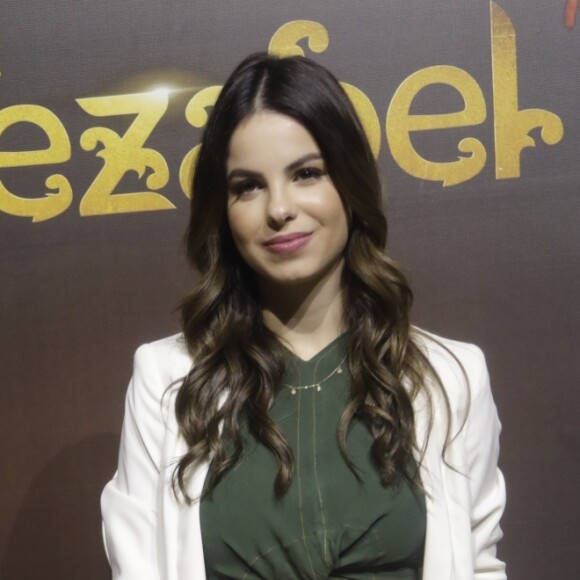 Sthefany Brito contou que fez cesárea por não ter tido contrações