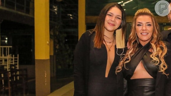 Filha de Simony, Aysha Benelli mudou seu estilo após emagrecer 35 kg