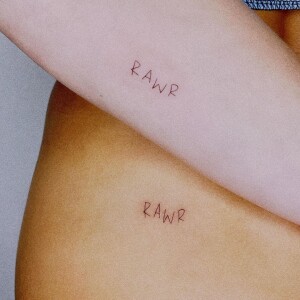 Noivas, Vitória Strada e Marcella Ricca fazem tatuagens iguais: 'Significa eu te amo'