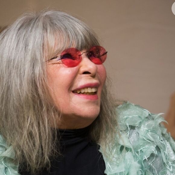 Rita Lee, de 73 anos, está com câncer no pulmão