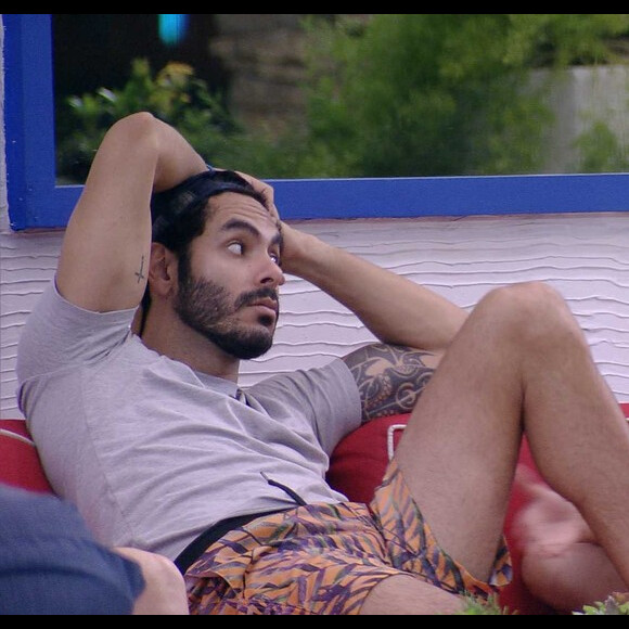 Rodolffo entrega romance de Sarah com 'boiadeiro' fora do 'BBB 21'
