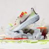 Sneaker da coleção Nike Crater Impact, feito com material reciclado