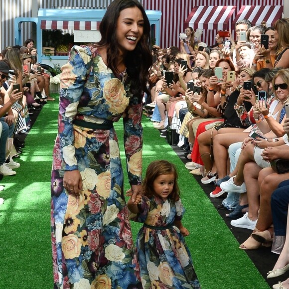 Madalena, filha de Yanna Lavigne e Bruno Gissoni, vai ganhar um irmãozinho ou irmãzinha