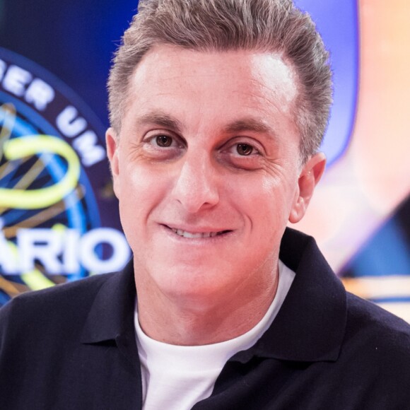 Luciano Huck terá sua estreia antecipada na Globo para este semestre