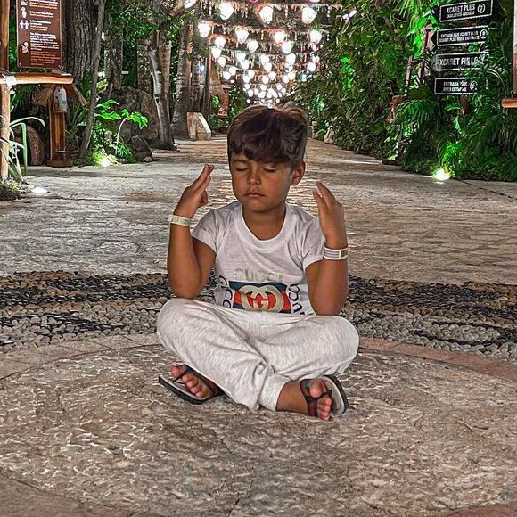 Filho de Simone, Henry completou 7 anos de idade