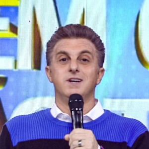Luciano Huck levará 'Quem quer ser um milionário' para o 'Domingão', que apresenta na Globo a partir do dia 5 de setembro