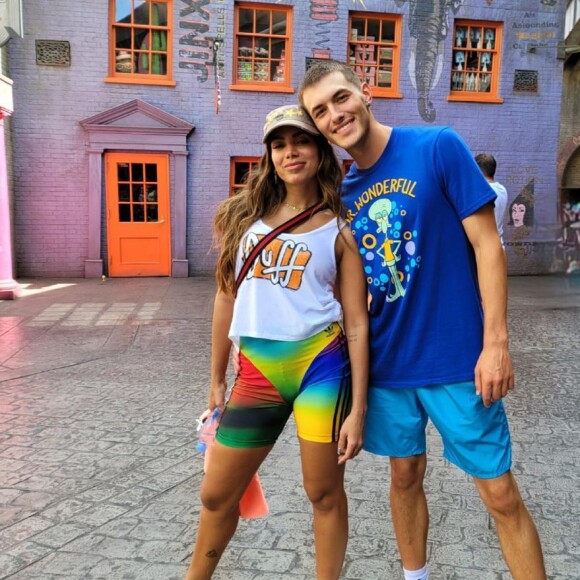 Fãs de Anitta torcem por romance dela com o Tik Toker Griffin Johnson