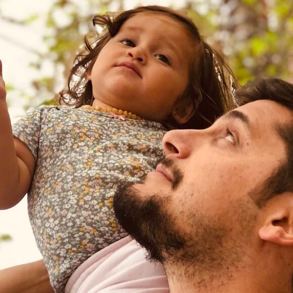 O casal já tem uma filha: Madalena, de quatro anos