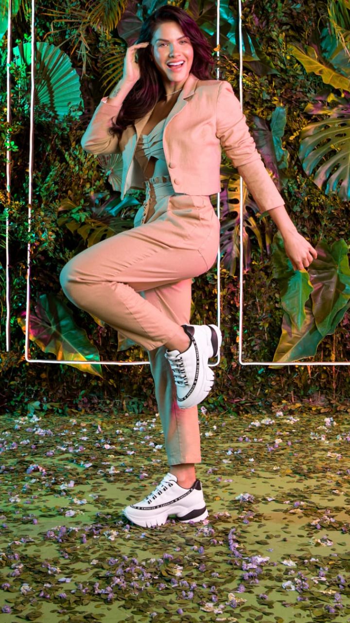 Andressa Suita adora looks com tênis