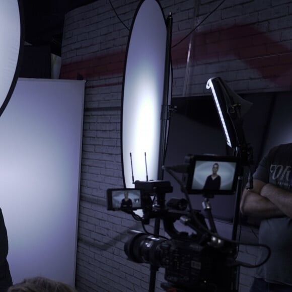 Adriana Calcanhoto repercutiu a notícia no próprio Instagram e riu da matéria