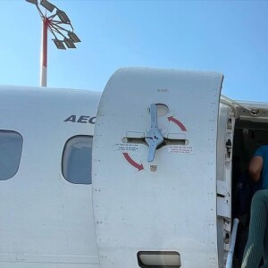 Bruna Marquezine usa 4 looks em 24h em Atenas, na Grécia, e anima famosos. 'Ícone'