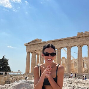 Bruna Marquezine usa 4 looks em 24h em Atenas, na Grécia, e anima famosos. 'Ícone'