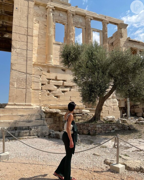 Bruna Marquezine usa 4 looks em 24h em Atenas, na Grécia, e anima famosos. 'Ícone'