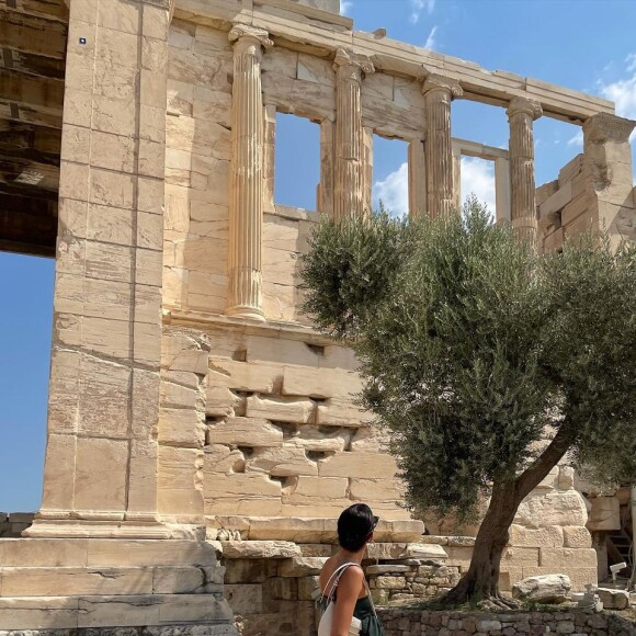 Bruna Marquezine usa 4 looks em 24h em Atenas, na Grécia, e anima famosos. 'Ícone'