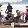 Dani Moreno, Zezé Polessa e Antonio Calloni gravam cenas de 'Salve Jorge' na praia do Recreio dos Bandeirantes, no Rio de Janeiro, em 12 de março de 2013