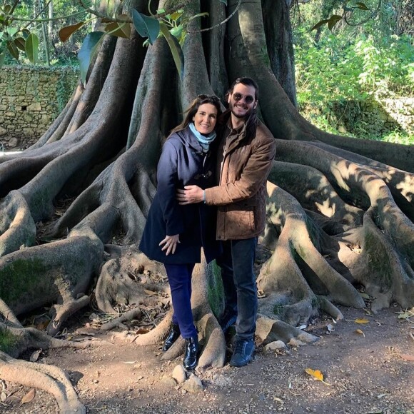 Fátima Bernardes, namorada de Túlio Gadêlha, realizou um procedimento para recuperar um tendão
