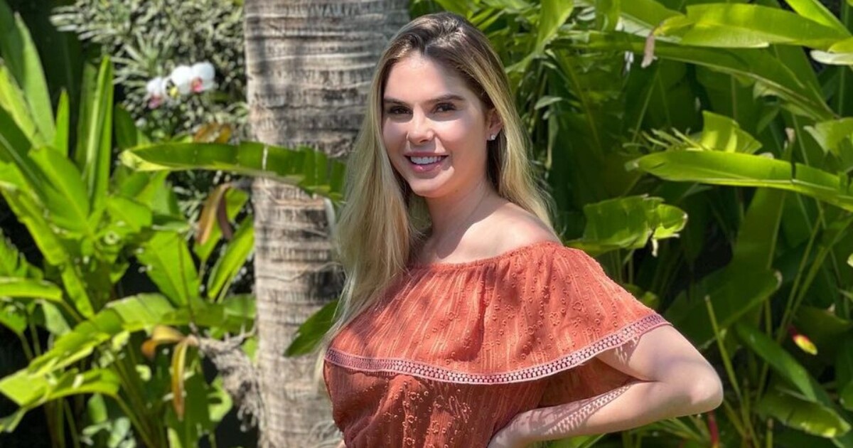 Bárbara Evans revela mudanças no corpo durante a gestação Mamãe agora sente um calor Purepeople