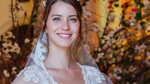 Nathalia Dill não sonha com cerimônia de casamento: 'Eu nunca tive esse desejo'