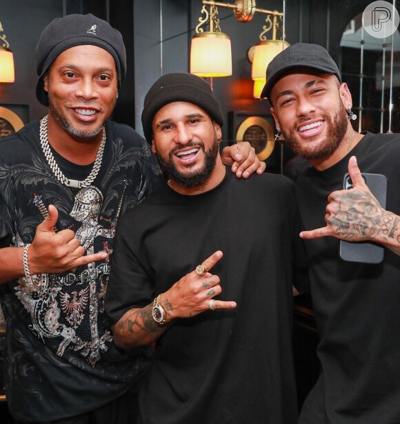 Ítalo Ferreira também se encontrou com Neymar e Ronaldinho Gaúcho e Paris