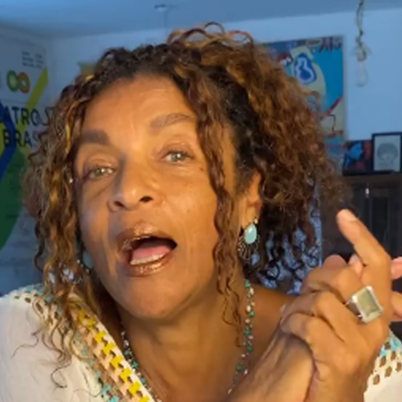 Elisa Lucinda causou polêmica no Instagram do Padre Fábio de Melo