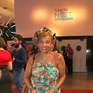 Elisa Lucinda questionou o celibato de Padre Fábio de Melo em série de comentários