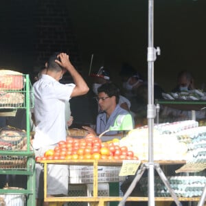 Novela 'Um lugar ao sol': Christian (Cauã Reymond) será caixa de supermercado enquanto Renato (Cauã Reymond) tem tudo