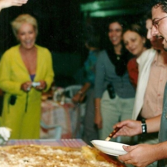 'A dor de perder o Tom e o Louro é a de quem perde um fiho', escreveu Ana Maria Braga