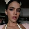 Bruna Marquezine dividiu detalhes da fantasia de enfermeira sexy no Instagram