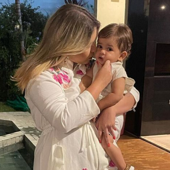 Marília Mendonça levava consigo, no momento do acidente, um diário que pode conter letras inéditas de músicas