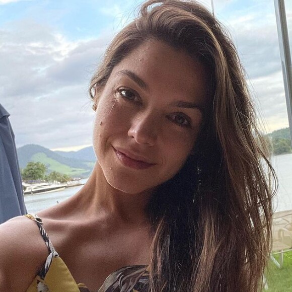 Thais Fersoza compartilhou um drama pessoal com os seguidores