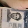 No Instagram, Chay Suede postou uma foto de seu passaporte para ajudar na procura do documento furtado no Rio de Janeiro