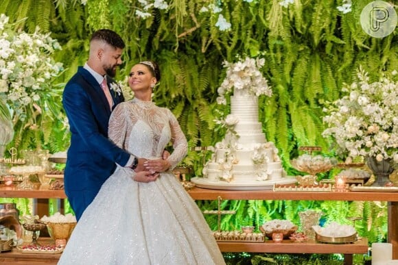 O casamento de Viviane Araújo e Guilherme Militão aconteceu em casa de festas no Rio de Janeiro