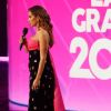 Anitta apresentou homenagem solene a Marília Mendonça no Grammy Latino