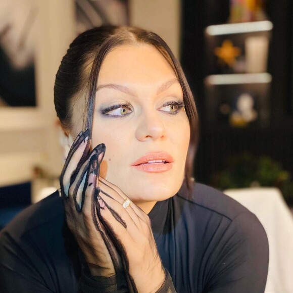 Jessie J tem apresentação marcada para hoje (24), mas não pretende cancelar