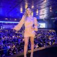 Virgínia Fonseca posa com vestido avaliado em R$ 80 mil