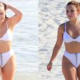  Look moda praia de Larissa Manoela: atriz usou biquíni branco com zíper 