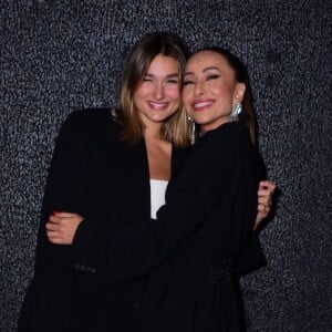 Sabrina Sato e Sasha Meneghel colocaram o papo em dia em show